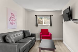 thumbnail: Living area