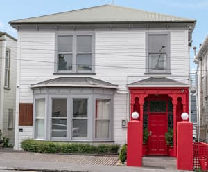 thumbnail: Exterior
