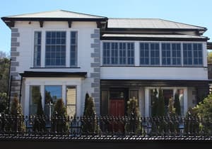 thumbnail: Exterior