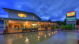 thumbnail: Exterior