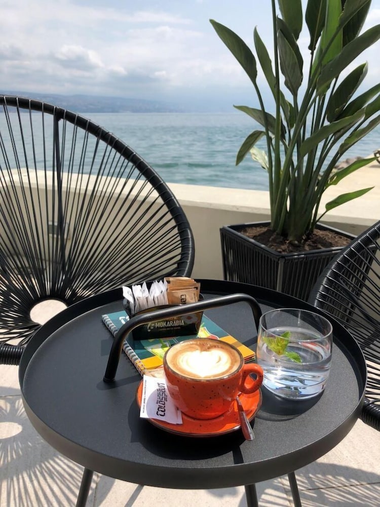 Beach bar