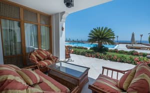 thumbnail: Terrace/patio