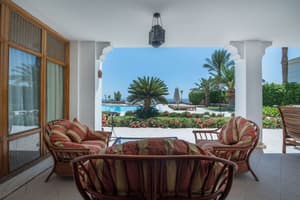thumbnail: Terrace/patio