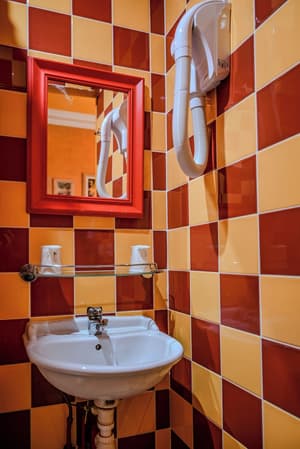 thumbnail: Bathroom