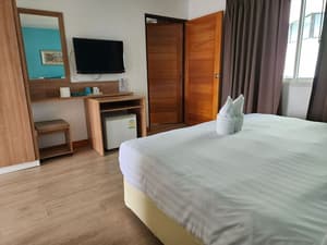 thumbnail: Room