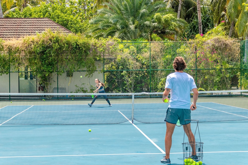 Tennis court