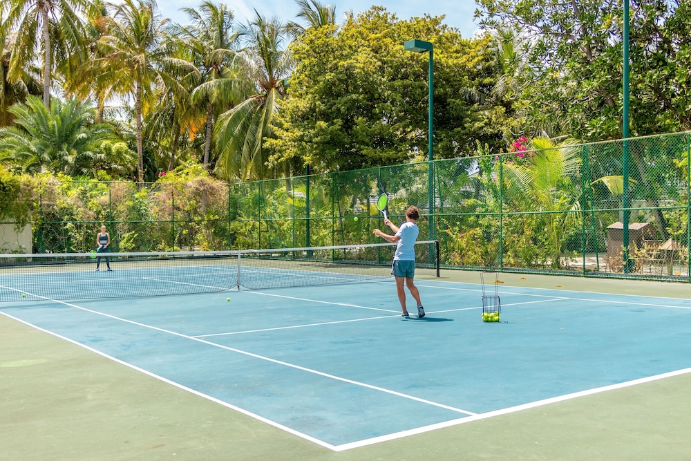 Tennis court