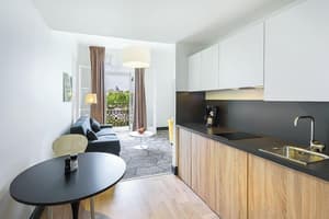 thumbnail: Interior