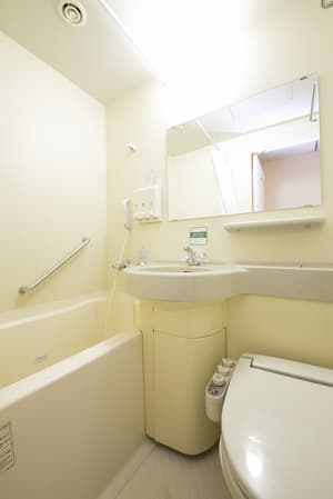 thumbnail: Bathroom