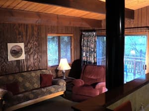 thumbnail: Interior detail