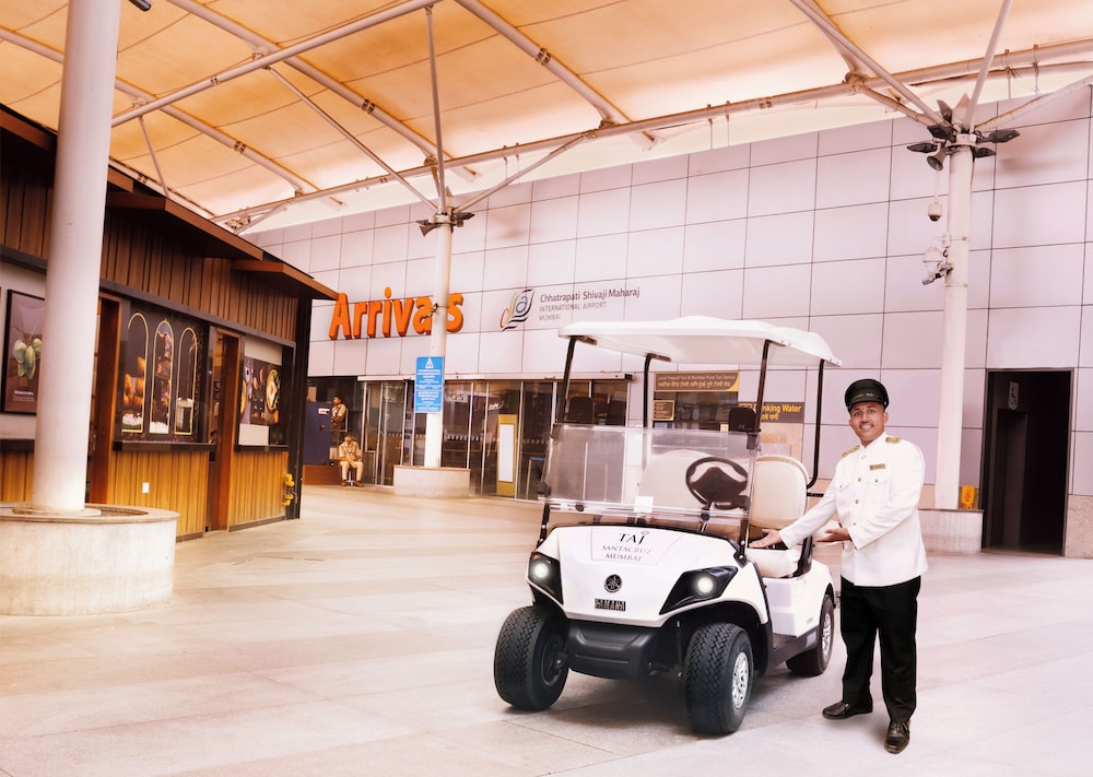 Airport shuttle