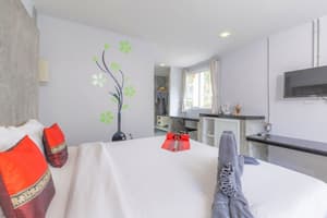 thumbnail: Room