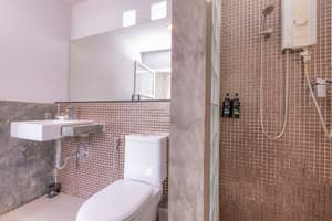 thumbnail: Bathroom