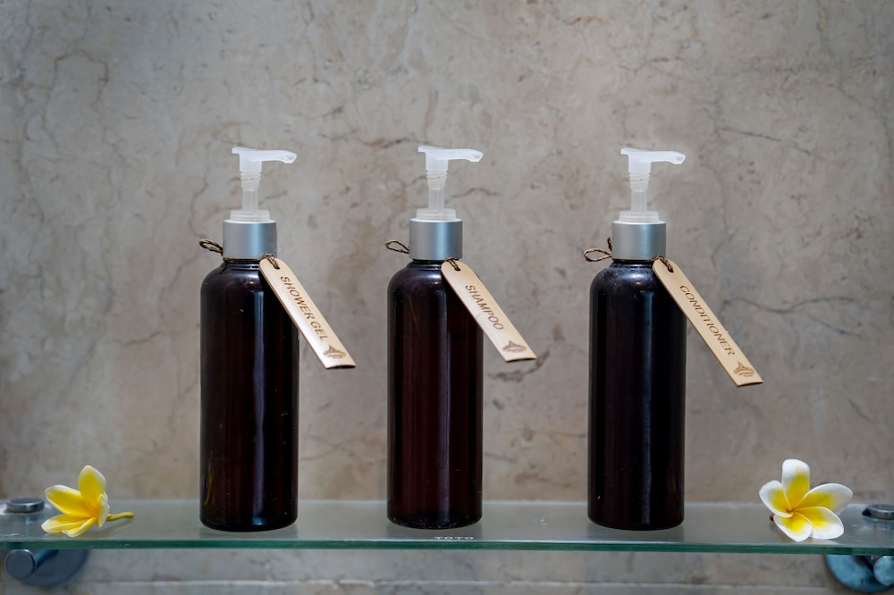 Bathroom amenities