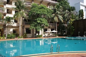 thumbnail: Outdoor pool