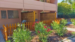 thumbnail: Exterior