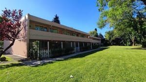 thumbnail: Front of property