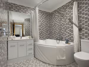 thumbnail: Bathroom