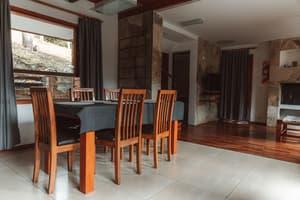 thumbnail: Dining room