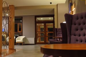 thumbnail: Lobby sitting area