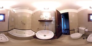 thumbnail: Jetted tub