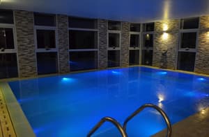 thumbnail: Pool