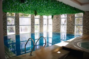 thumbnail: Pool