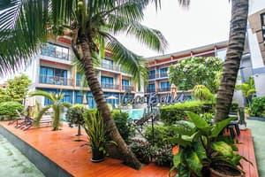 thumbnail: Exterior