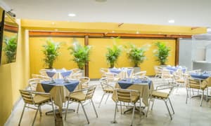 thumbnail: Restaurant