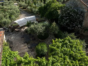 thumbnail: Exterior