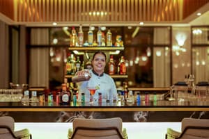 thumbnail: Bar (on property)