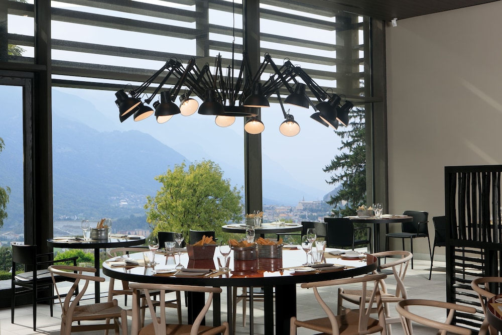 Restaurant-cafeteria