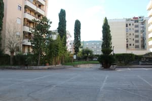 thumbnail: Parking