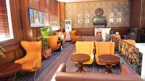 thumbnail: Lounge