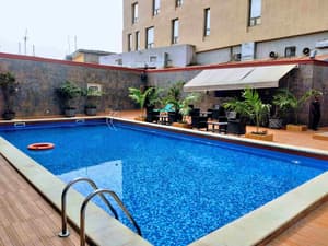 thumbnail: Pool