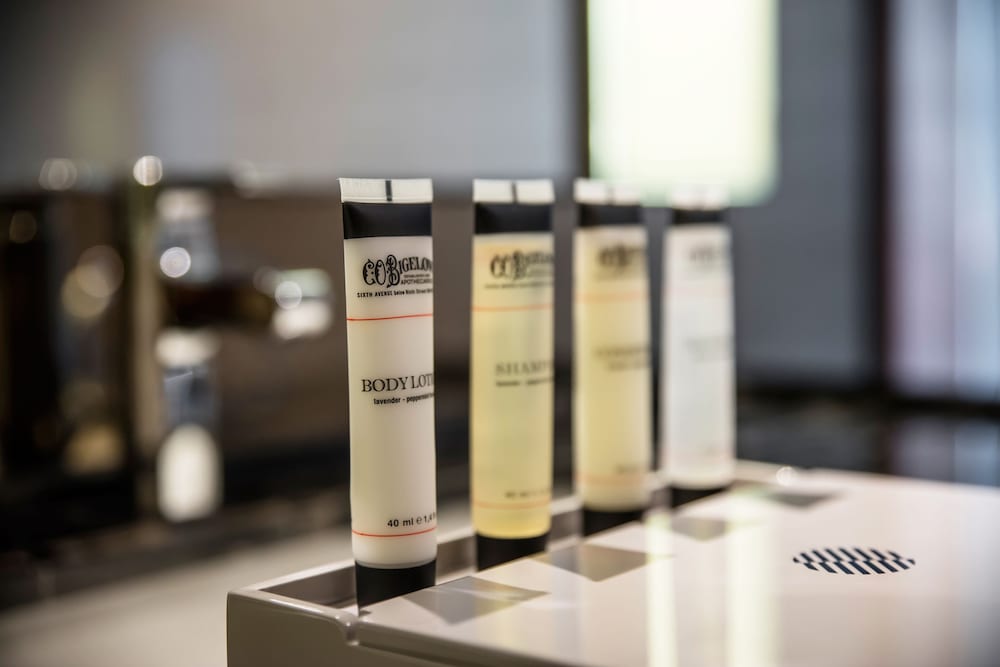 Bathroom amenities