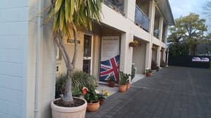 thumbnail: Exterior