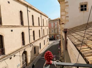 thumbnail: Balcony