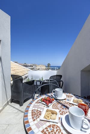 thumbnail: Terrace/patio