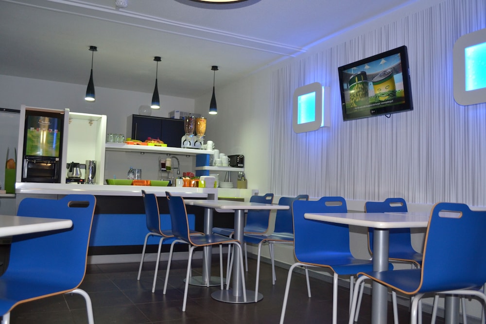 Restaurant-cafeteria