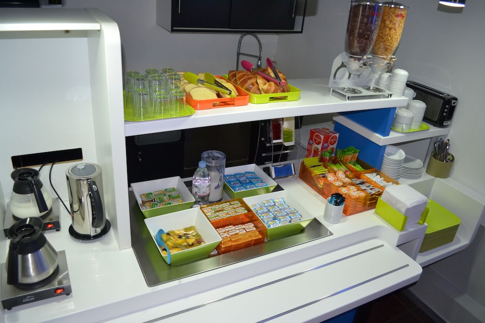 Restaurant-cafeteria