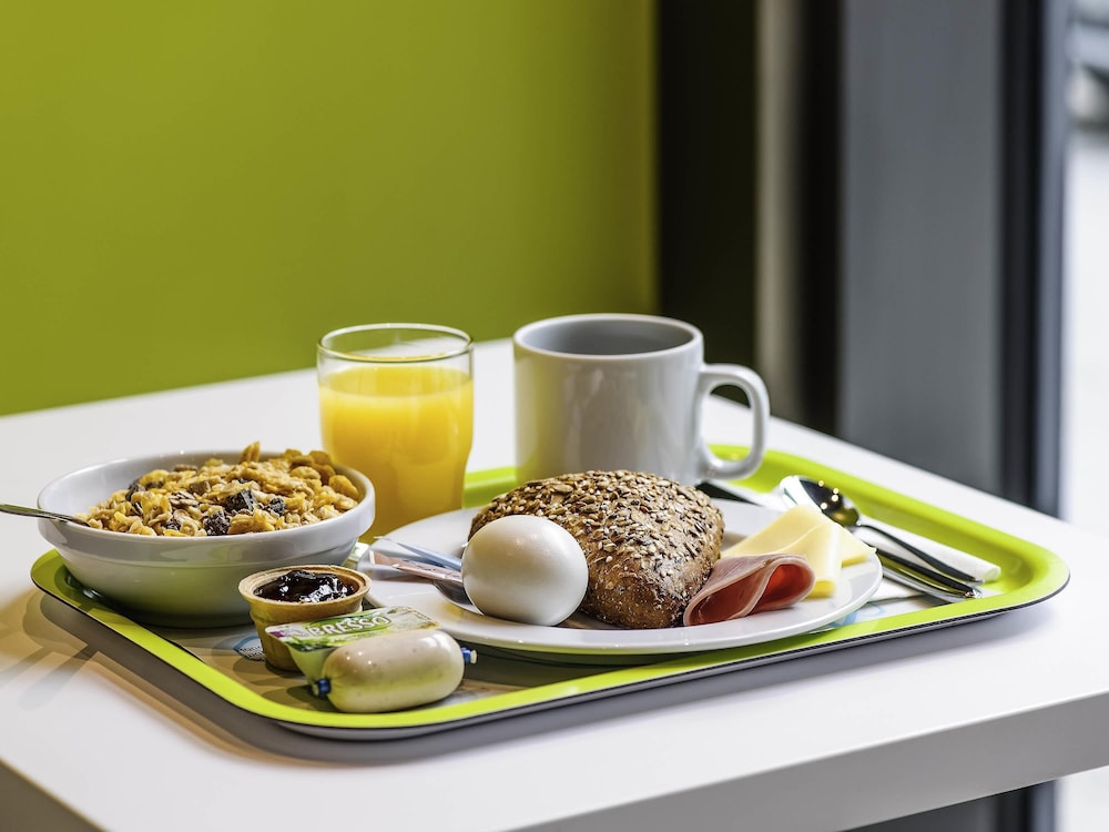 Restaurant-cafeteria