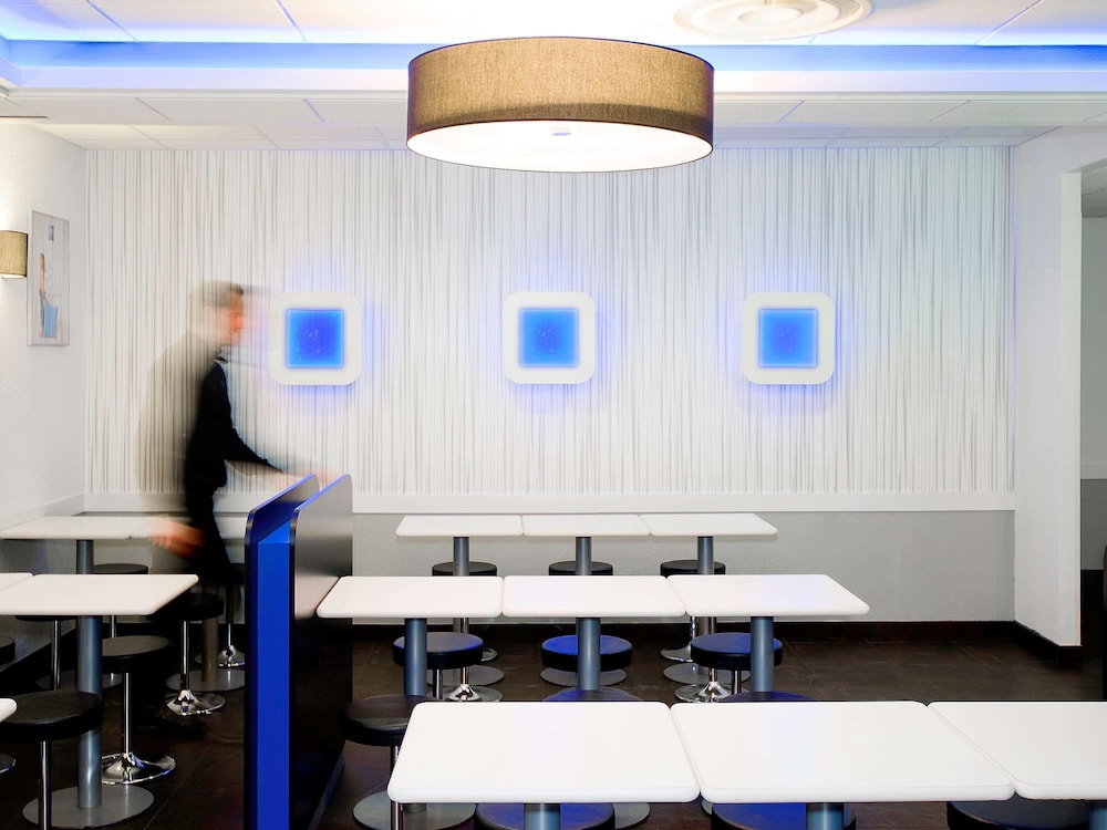 Restaurant-cafeteria