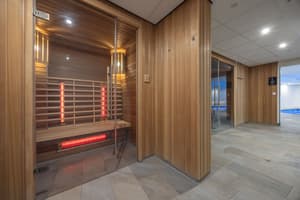thumbnail: Sauna