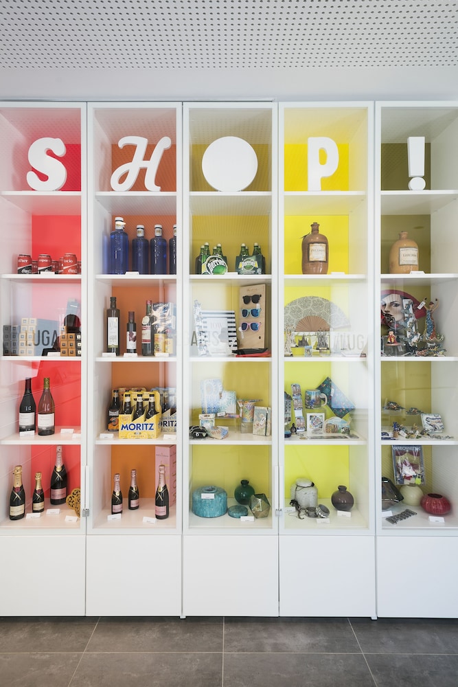 Gift shop