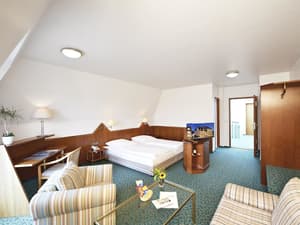 thumbnail: Room