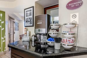 thumbnail: Coffee service