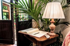 thumbnail: Interior detail
