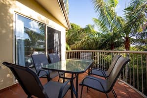 thumbnail: Balcony