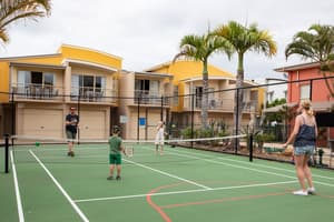thumbnail: Tennis court